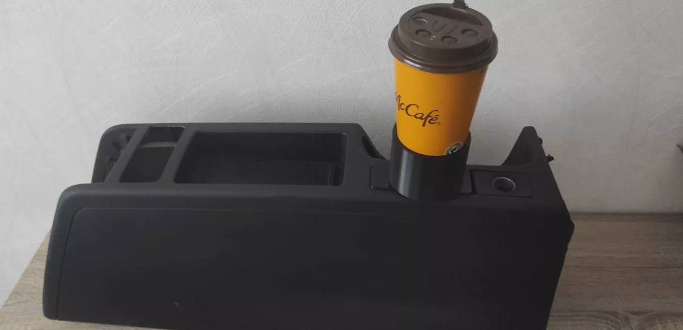Audi A3 8P cup holder single installed and mcdonals cup insert