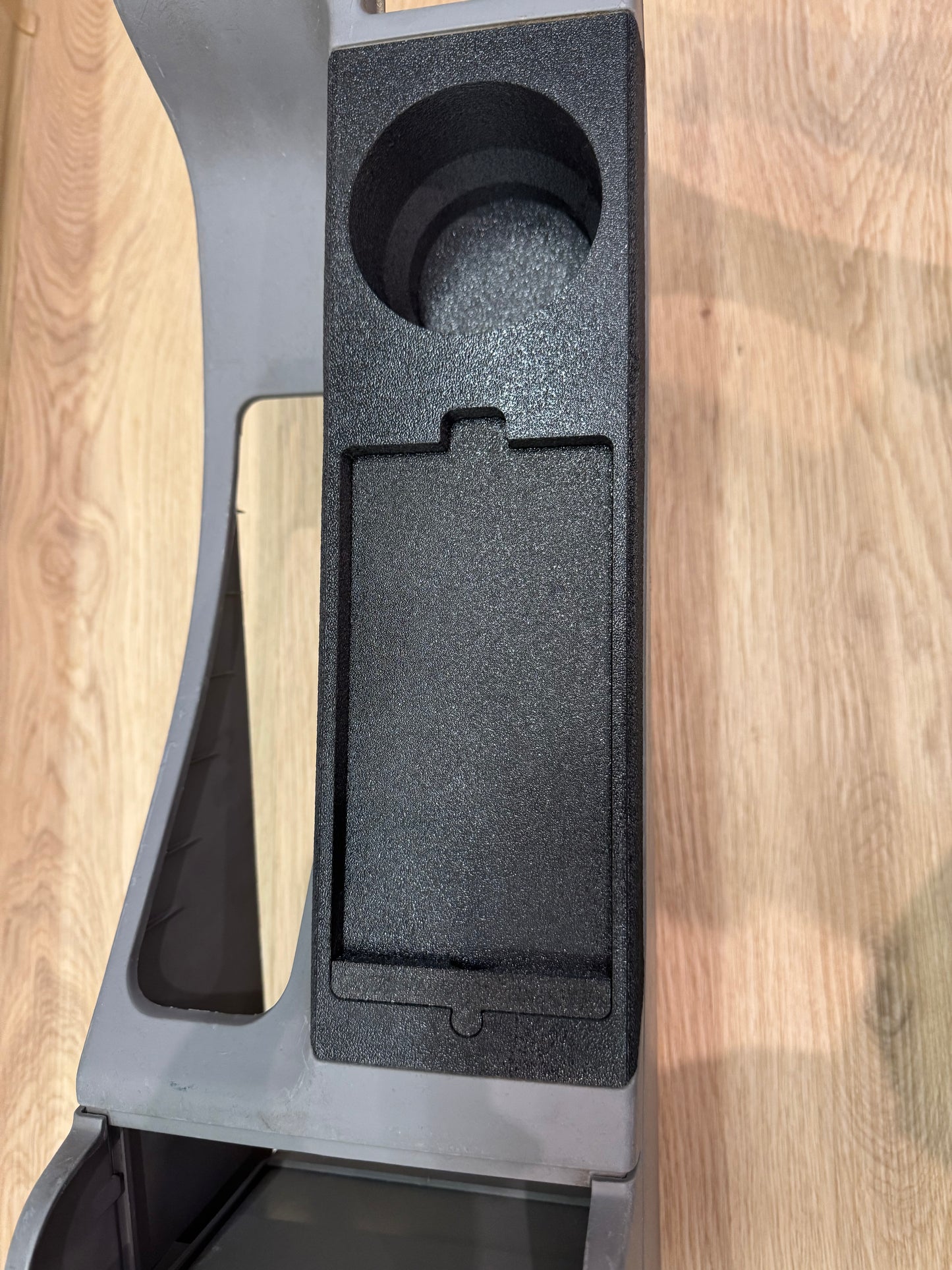 BMW E46 Cup Holder with Built-In Wireless Phone Charger