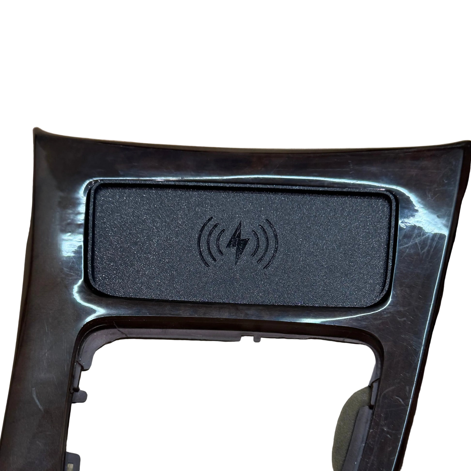 BMW E90 wireless phone charger