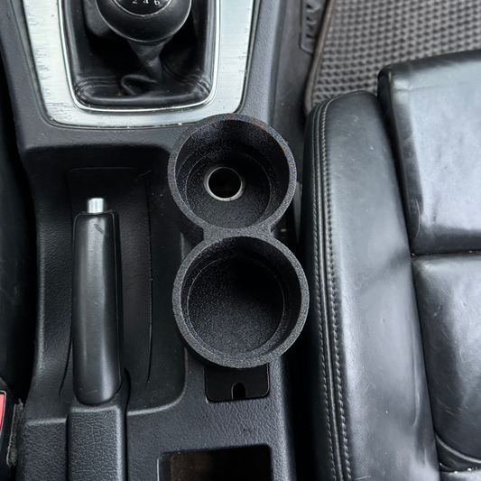 Car interior with cup holders and gear shift Audi A3 8P