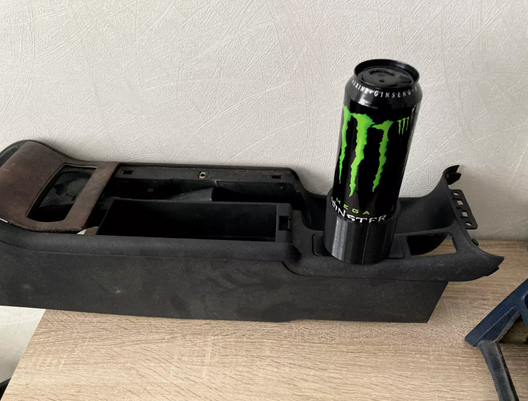 Audi A3 8P single cup holder holding can