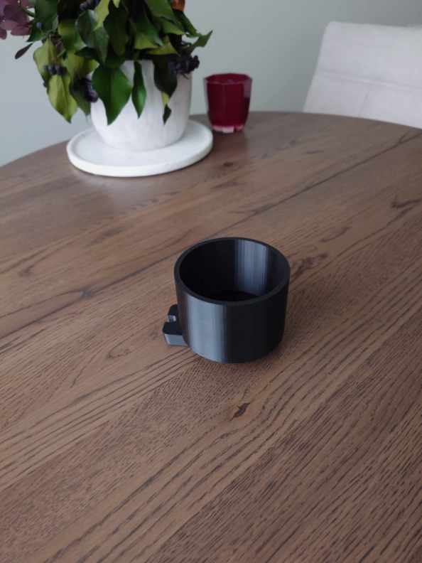 Audi A4 B6 B7 cup holder single on the table