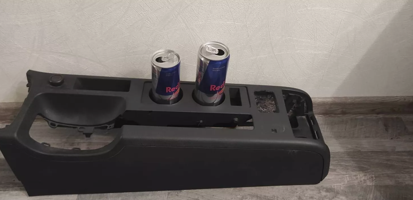 Audi A4 B6 B7 cup holders double installed