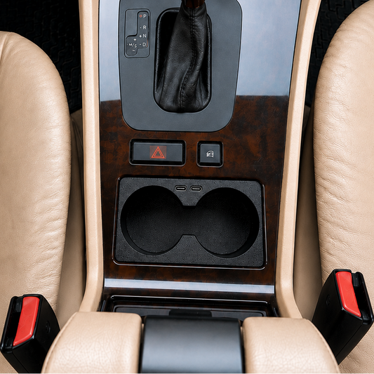 BMW E38 7 Series center console with 3D printed cup holders and dual USB-C 30W fast charger