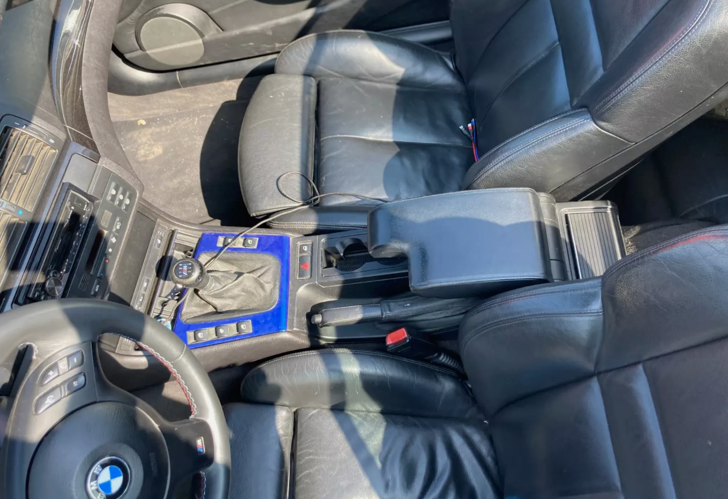 BMW E46 cup holders in car