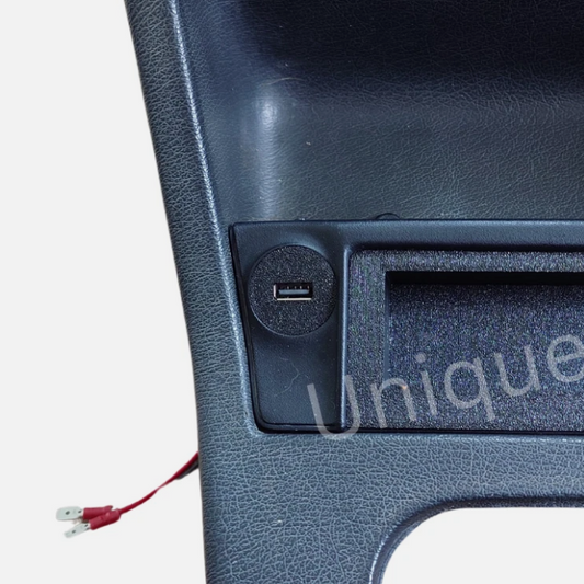 BMW E24/E28/E30 Fast USB Charger – Cigarette Lighter Replacement